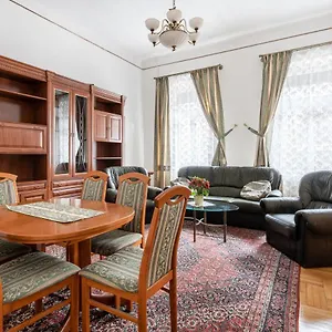 central-lovely-rooms.inbudapesthotels.com/