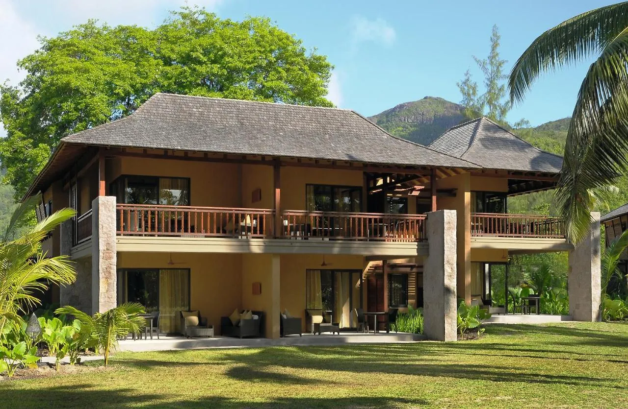Hotel Constance Ephelia Port Glaud 5*,