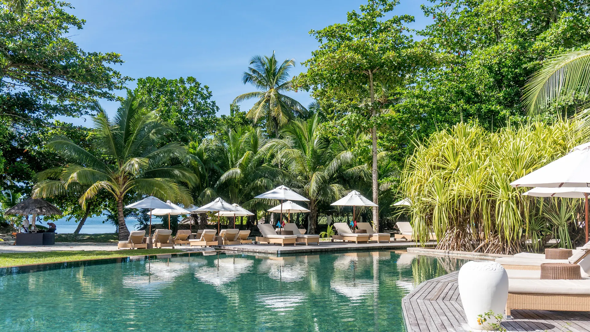 Hotel Constance Ephelia Port Glaud 5*,