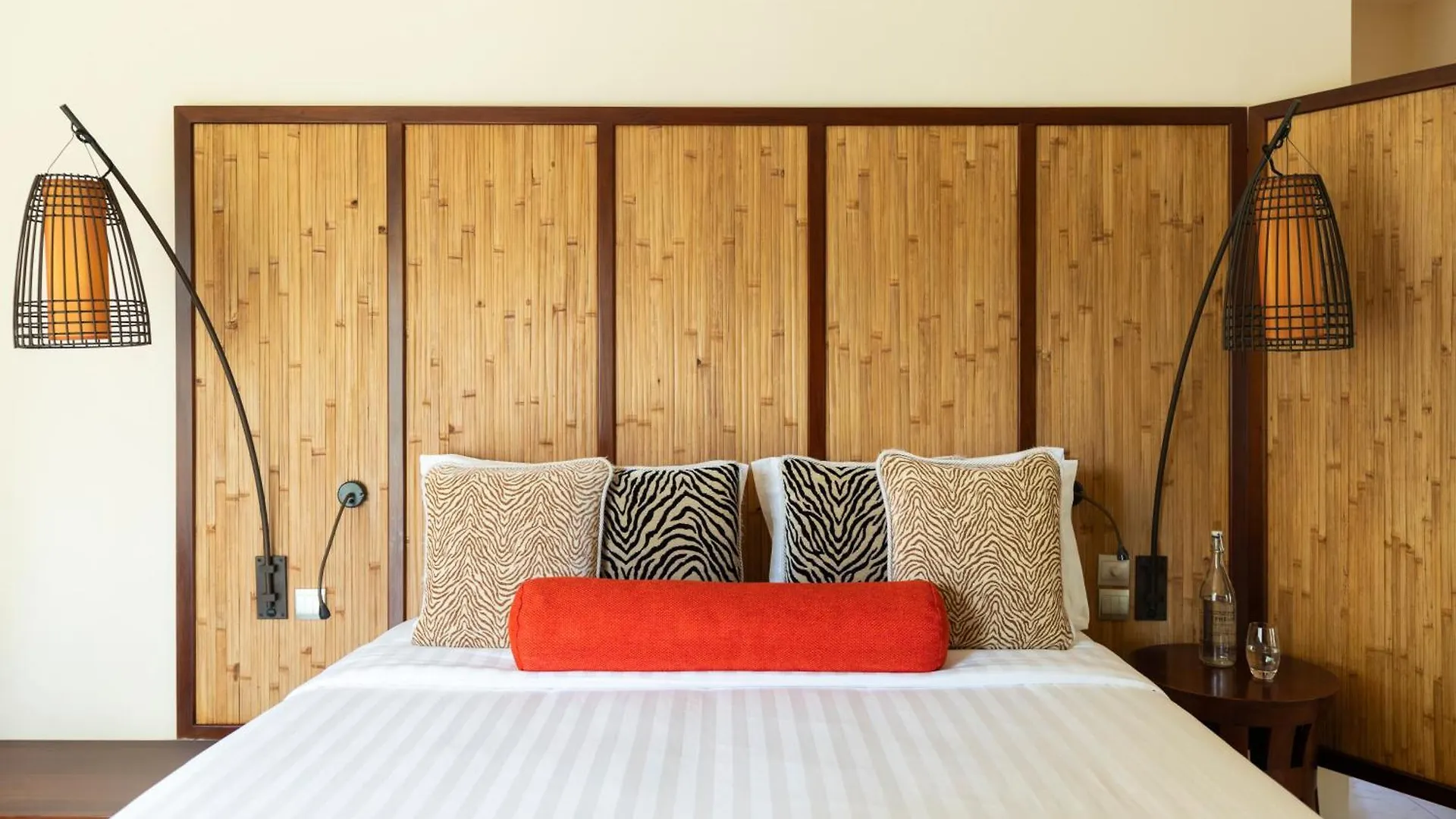 Hotel Constance Ephelia Port Glaud Seychelles