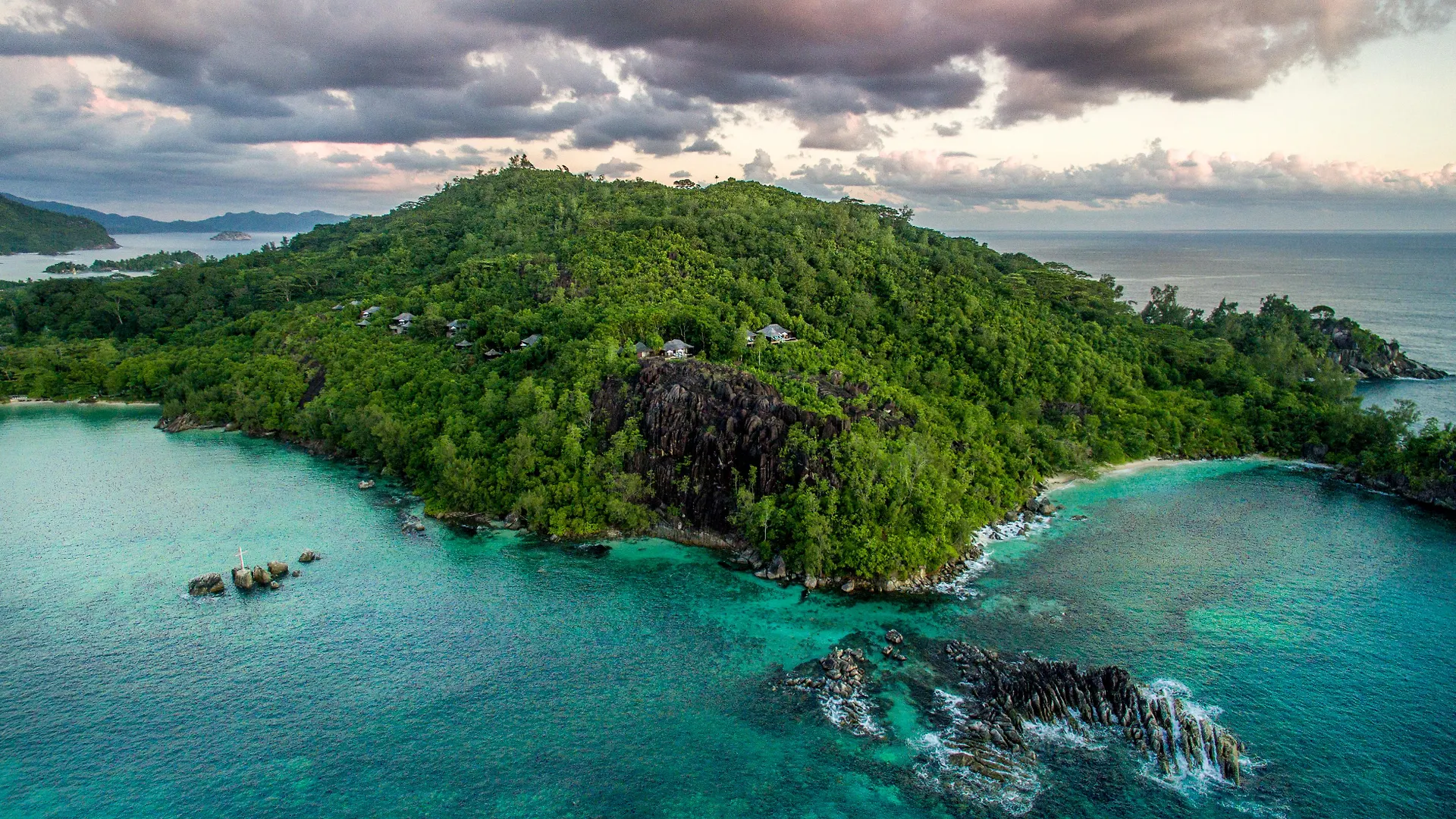 Constance Ephelia Hotel Port Glaud 5*,  Seychelles